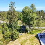 11 Person In Casa vacanze Hornnes