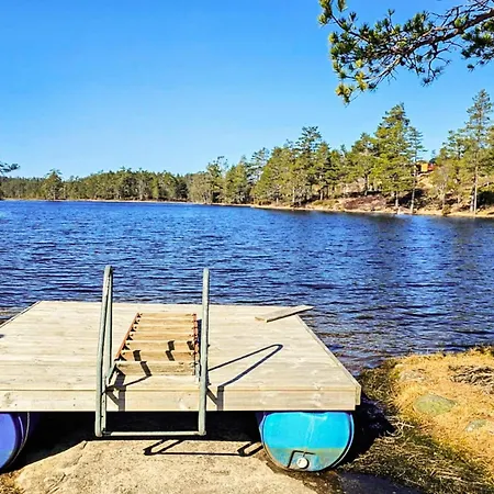 Casa vacanze 11 Person In Hornnes