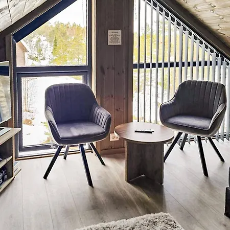 Casa vacanze 11 Person In Hornnes