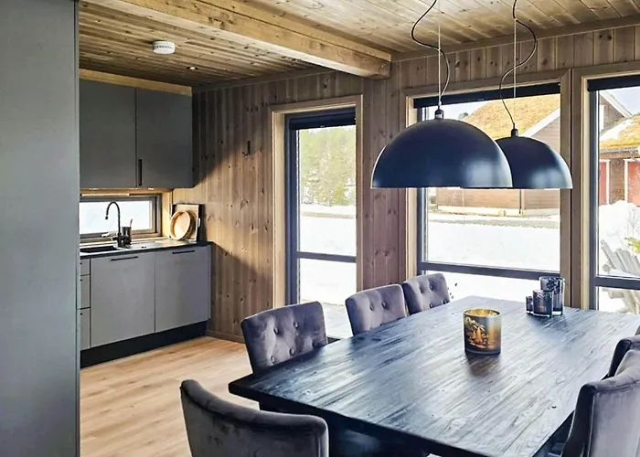 11 Person In Casa de Férias Hornnes